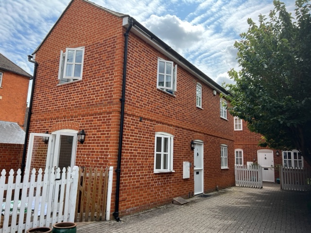 The Barlows Mews exterior