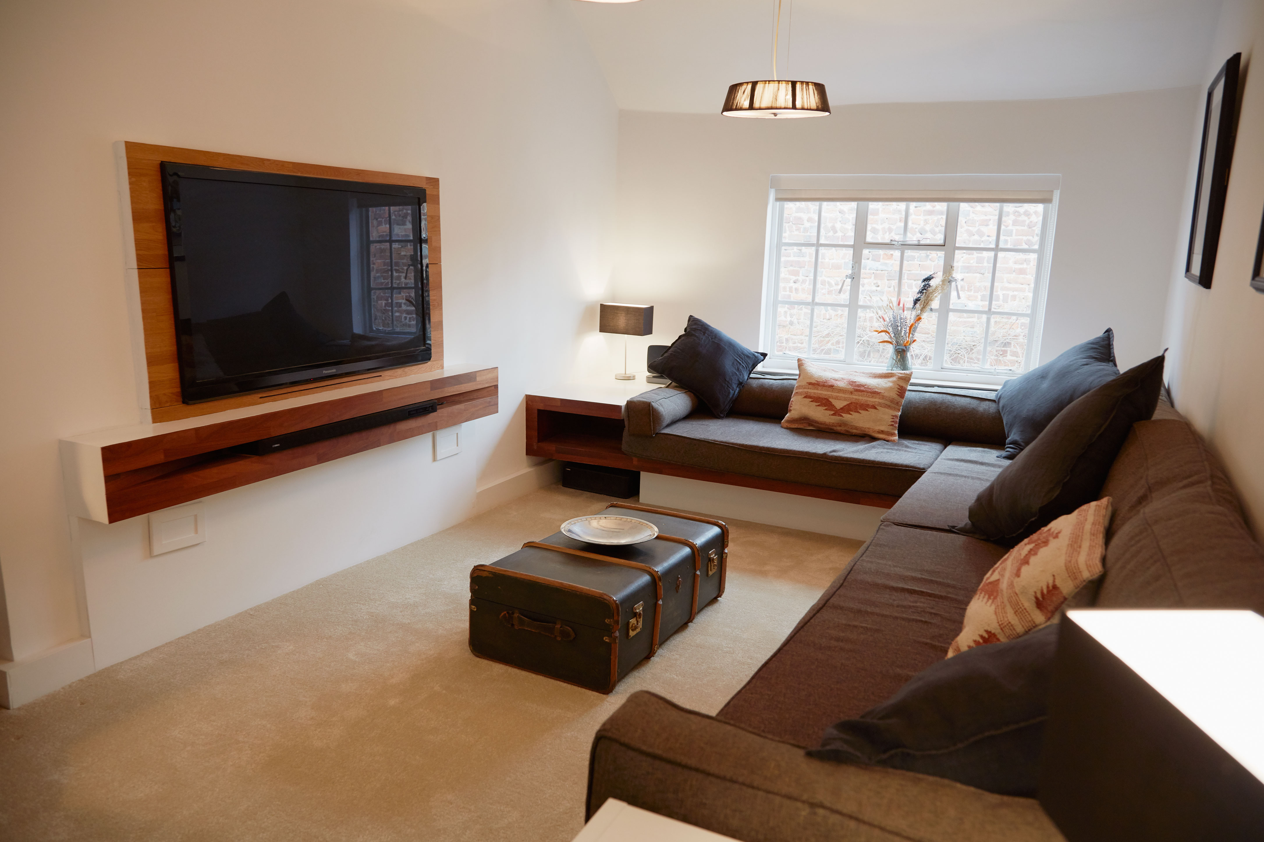 Inside Duck Cottage